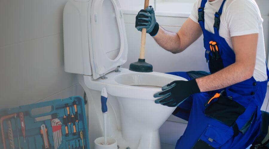 Local annual plumbing maintenance in Benton Harbor, MI